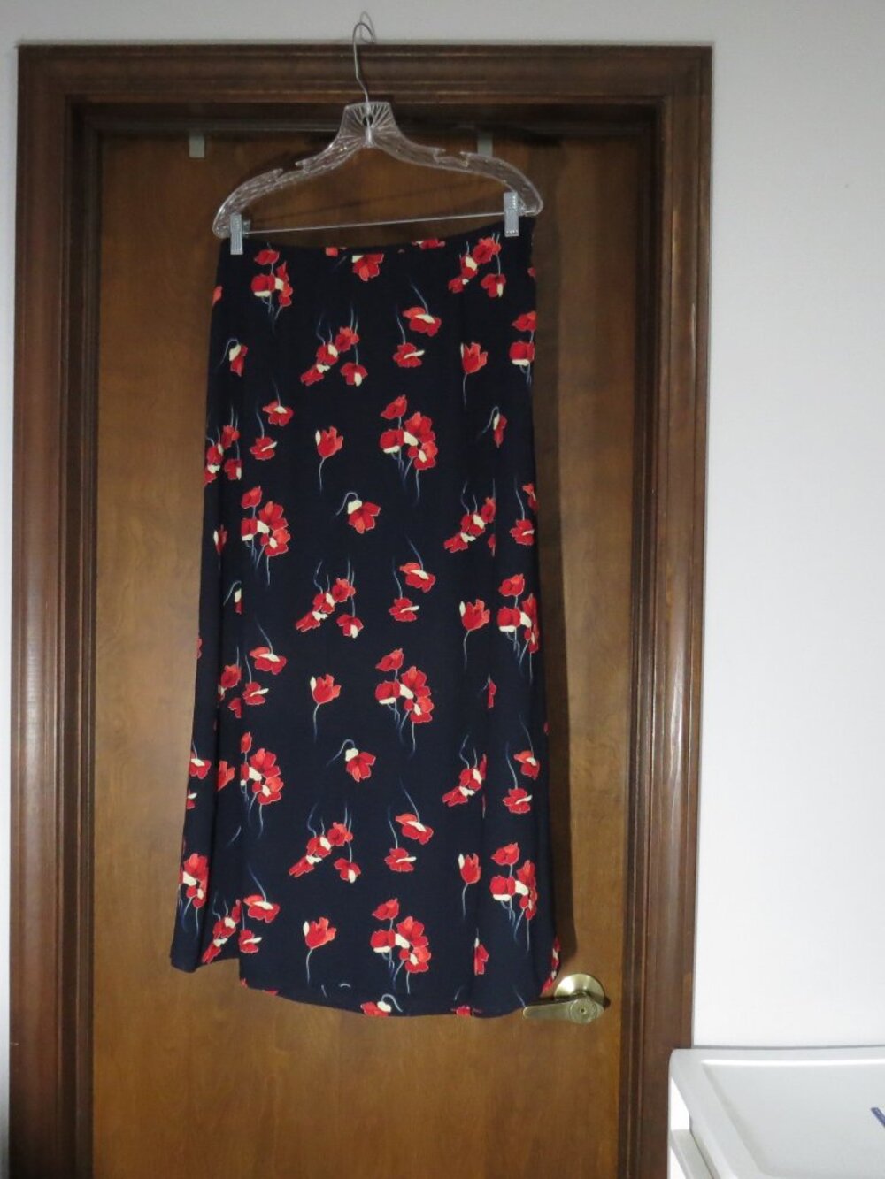 Liz Claiborne Women’s Size 14 Skirt Great Used Condition